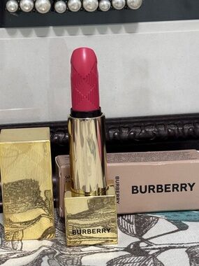 1) Burberry Kisses Satin Lip Colour Rebellious Rose